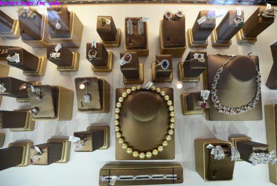 Hermes leather granny do not listen to discourage. hermes bags for sale